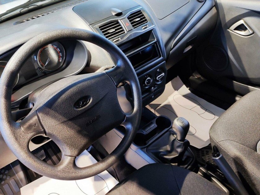 Лада Гранта 2022