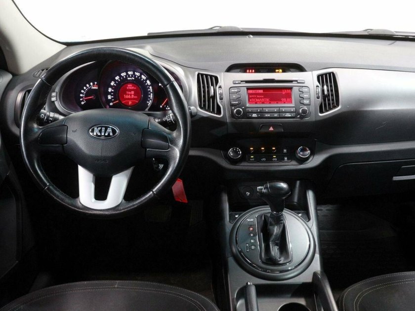 Kia Sportage 2013 интерьер