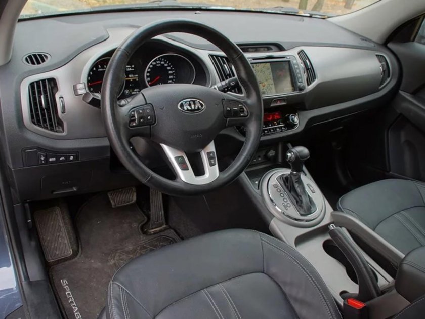 Киа Спортаж 2013 салон