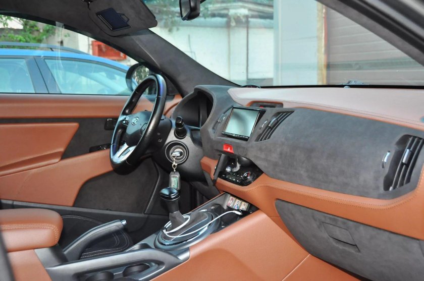 Перешитый салон Kia Sportage 3