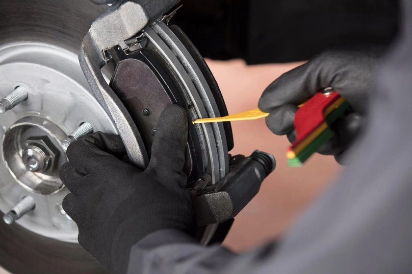 Brake Pads (тормозной колодка)