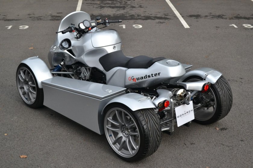 Шоссейный квадроцикл БМВ