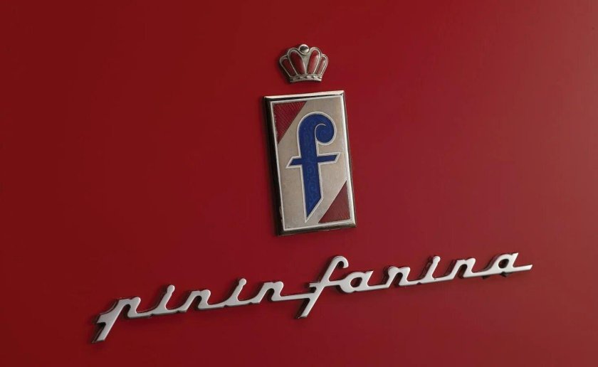 Pininfarina логотип