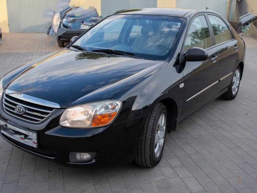 Kia Cerato 2008 седан