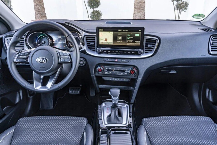 Kia Ceed 2021 салон