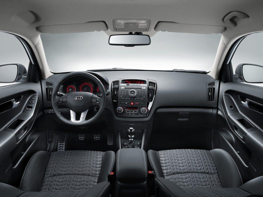 Kia Ceed 1 Рестайлинг салон