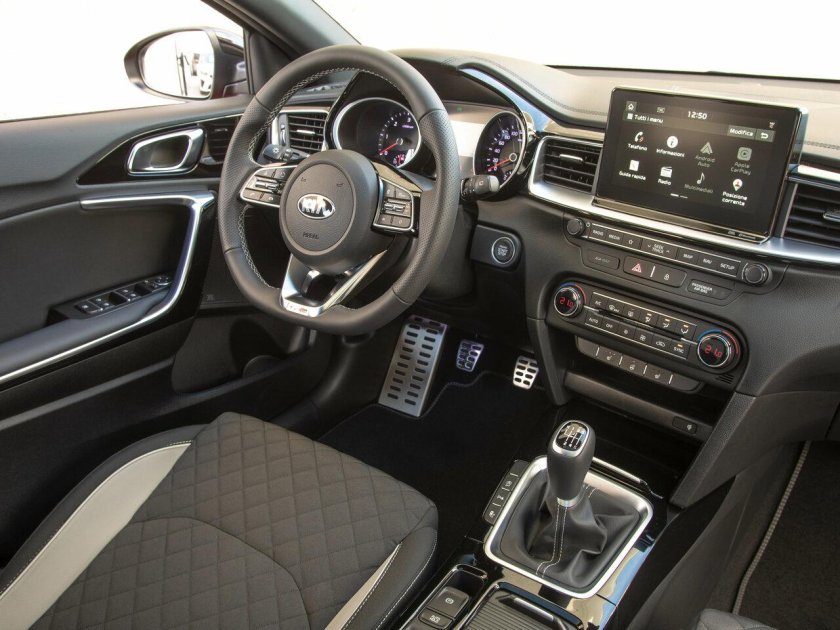 Киа Просид 2020 салон