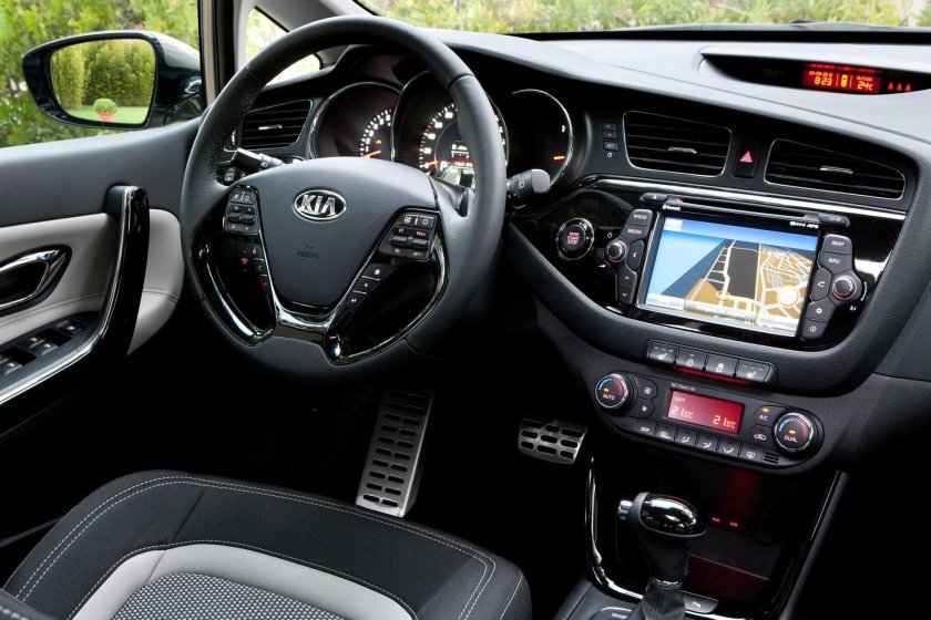 Kia Ceed II 2014