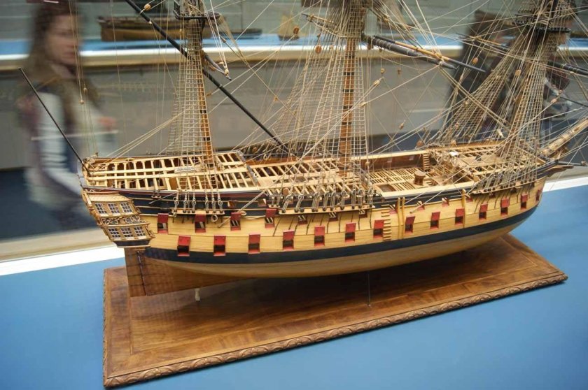 Верфь на столе судомоделизм