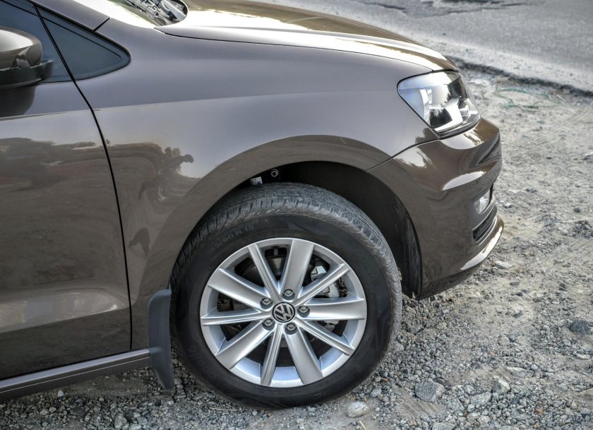 Диски Фольксваген поло r15