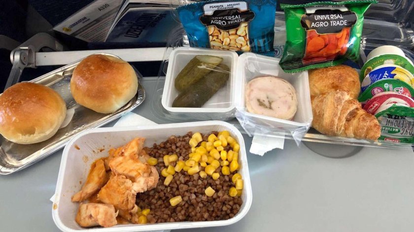 Питание в узбекских авиалиниях