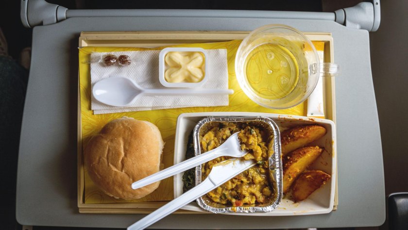 Еда из самолета