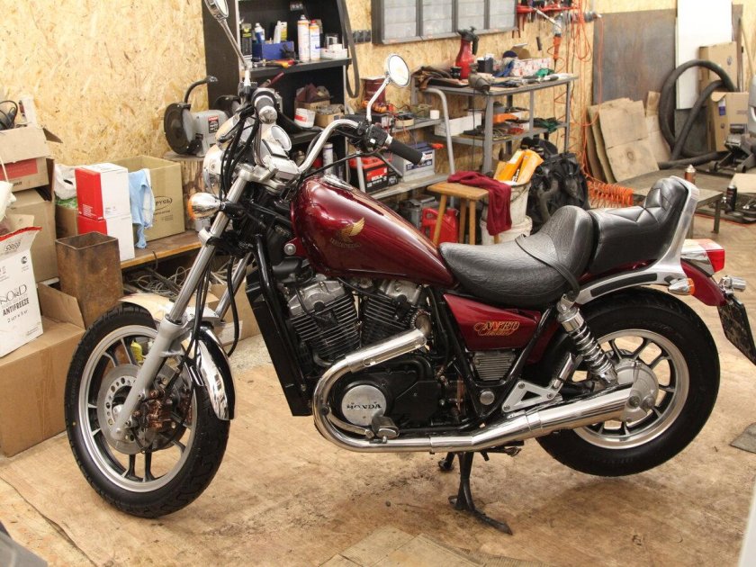 Honda nv750 Custom 1983