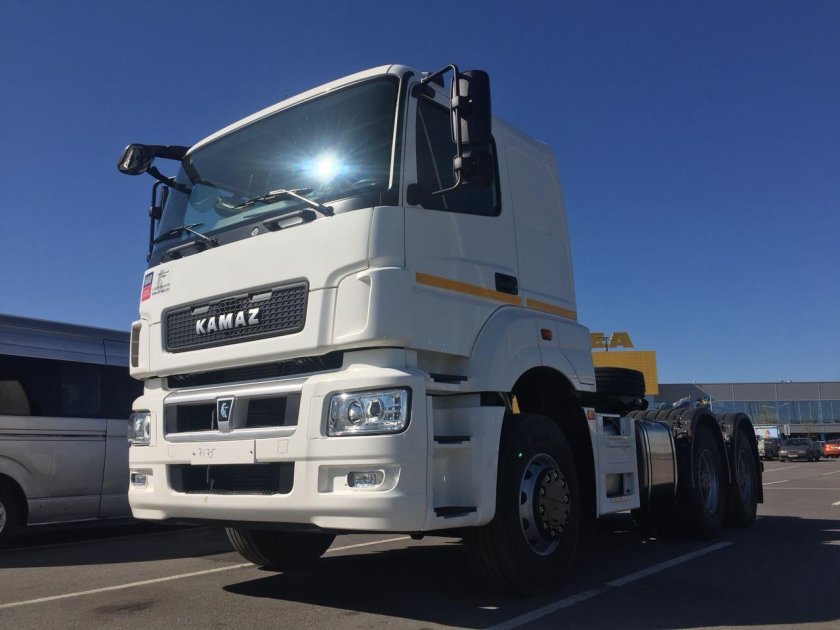 КАМАЗ 65206-002-68