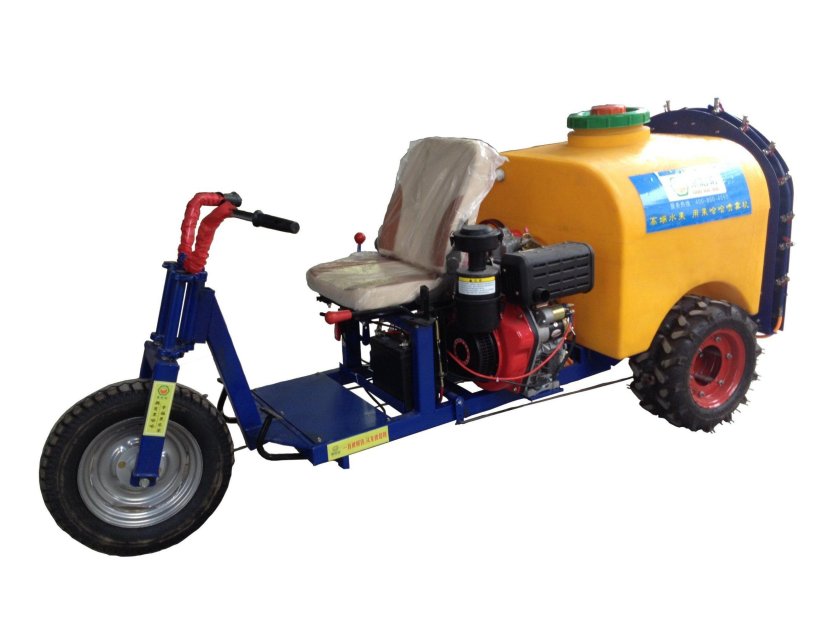 Опрыскиватель садовый бензиновый на колесах китайский