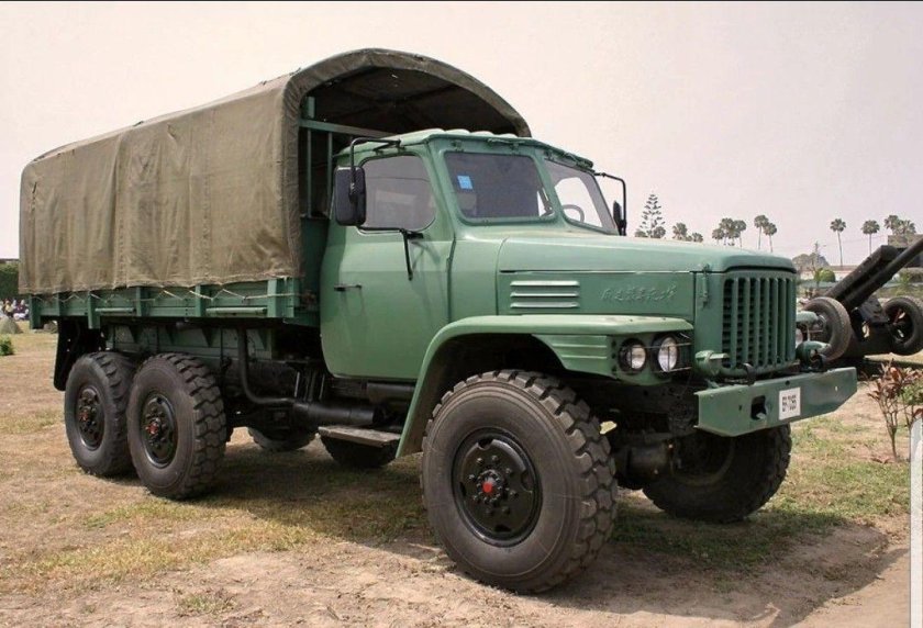 Грузовик «Dongfeng» eq240