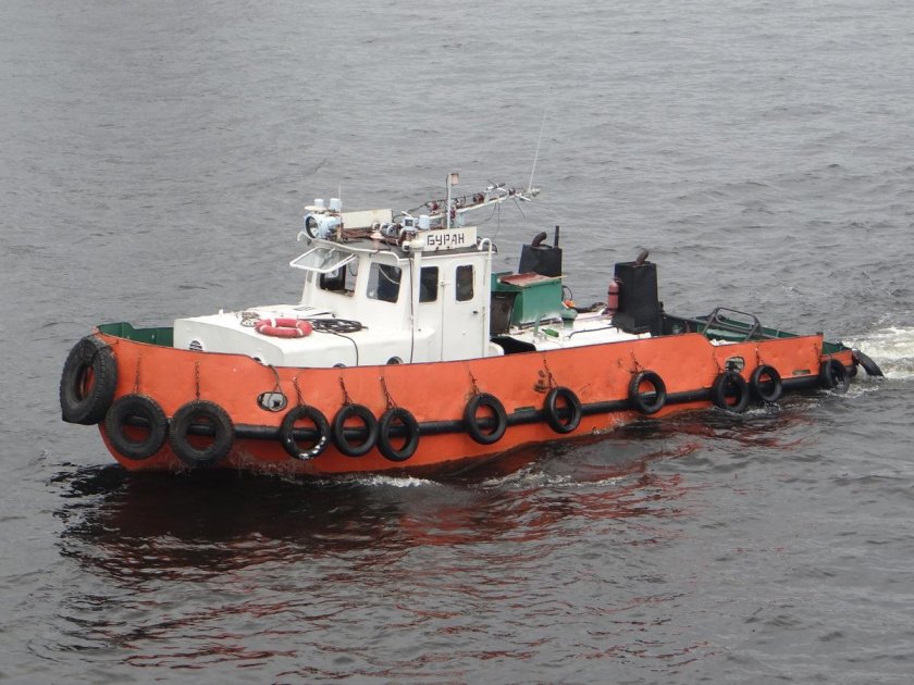Буксирный катер проект 21700иаеу