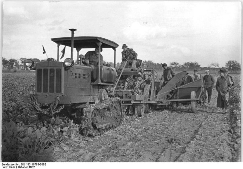 Трактор КДП-35 гусеничный