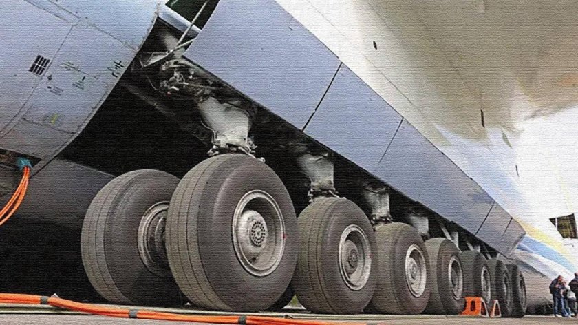 АН-225 Мрия шасси