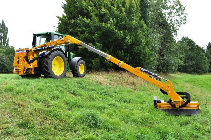 Косилка Бомфорд