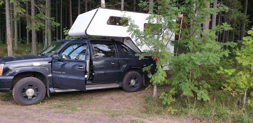 Автодом Кадиллак Эскалейд