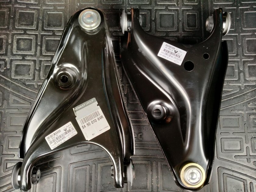 Рычаг подвески передний Рено Логан 1