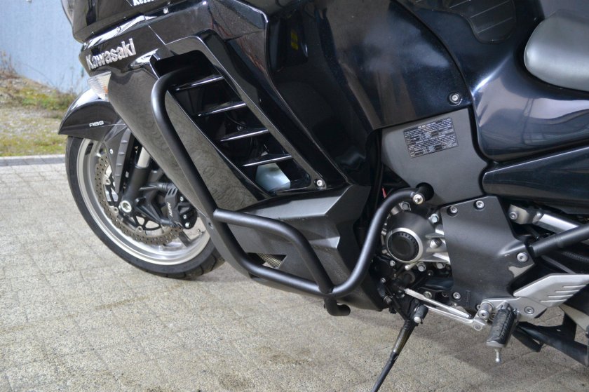 Кавасаки 1400 GTR