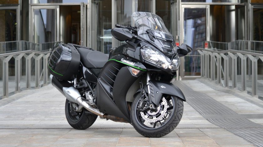 Kawasaki GTR 1400 (concours 14)