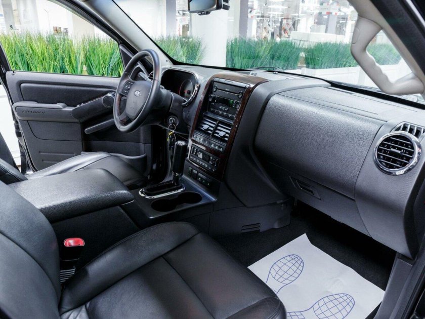 Форд эксплорер 4 поколения салон