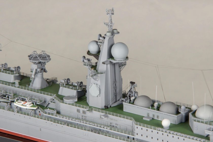 ССВ-33 «Урал» проекта 1941 «Титан»