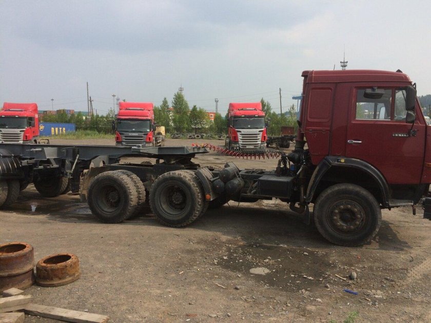 КАМАЗ 5410 контейнеровоз