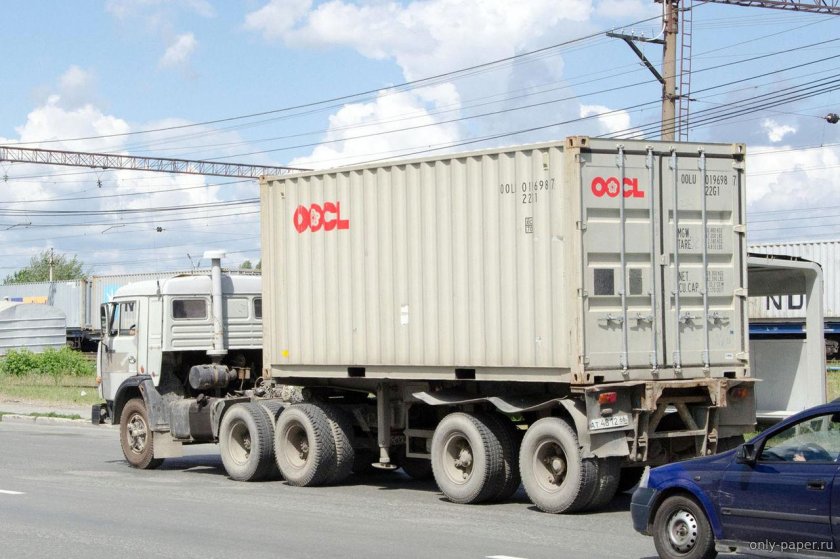 КАМАЗ 5410 С полуприцепом контейнеровоз