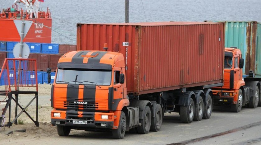 КАМАЗ 6460 контейнеровоз