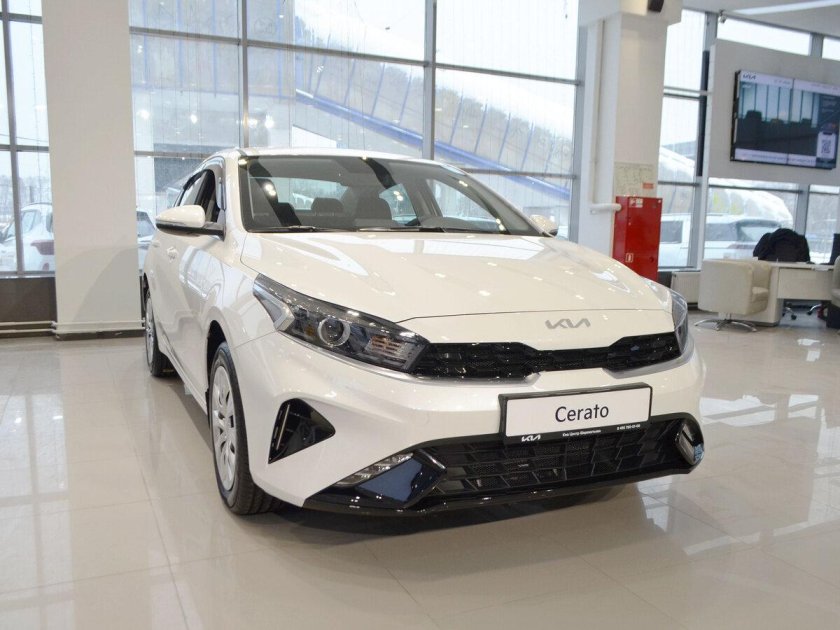 Kia Cerato 2022 белая