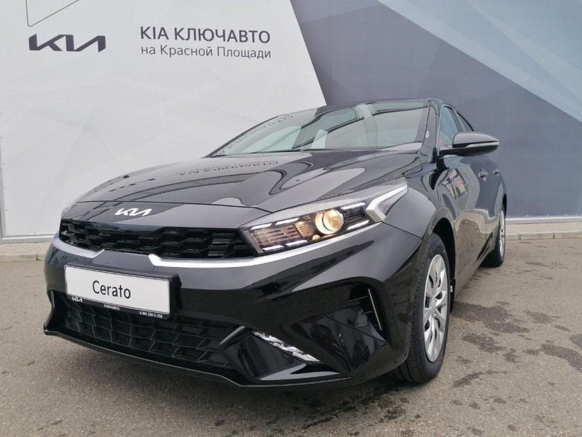 Kia Cerato 2022 черная