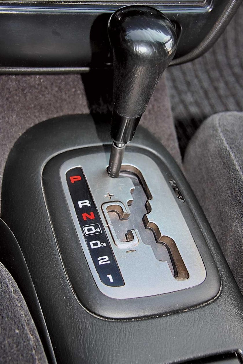 Рычаг переключения передач "tiptronic"