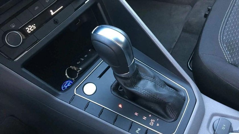 Volkswagen Polo селектор АКПП