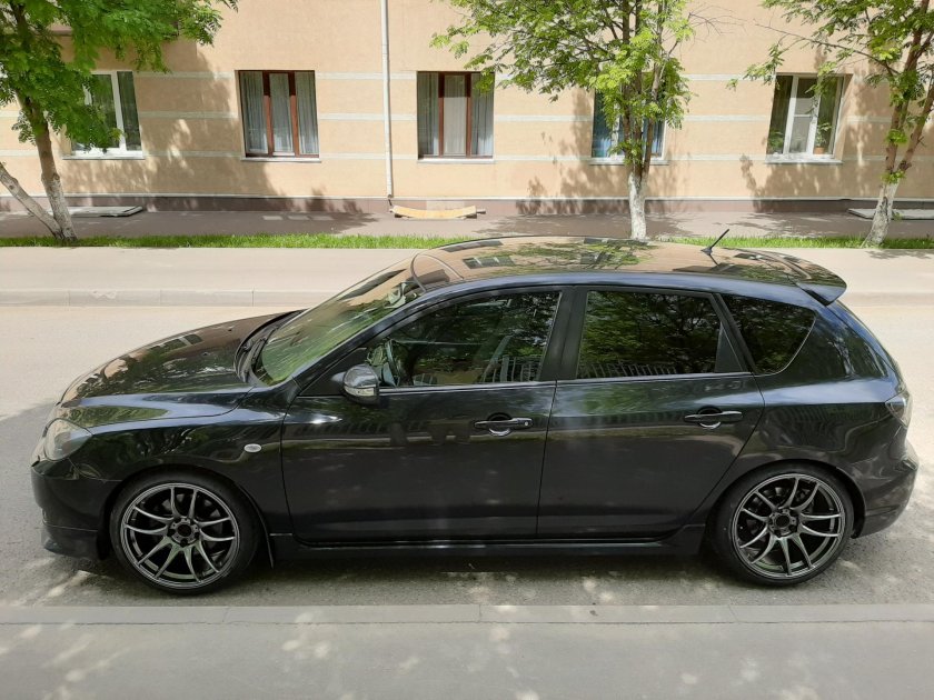Mazda 3 BK на 18 дисках
