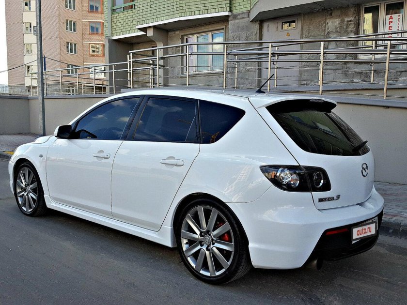 Mazda 3 MPS BK белая