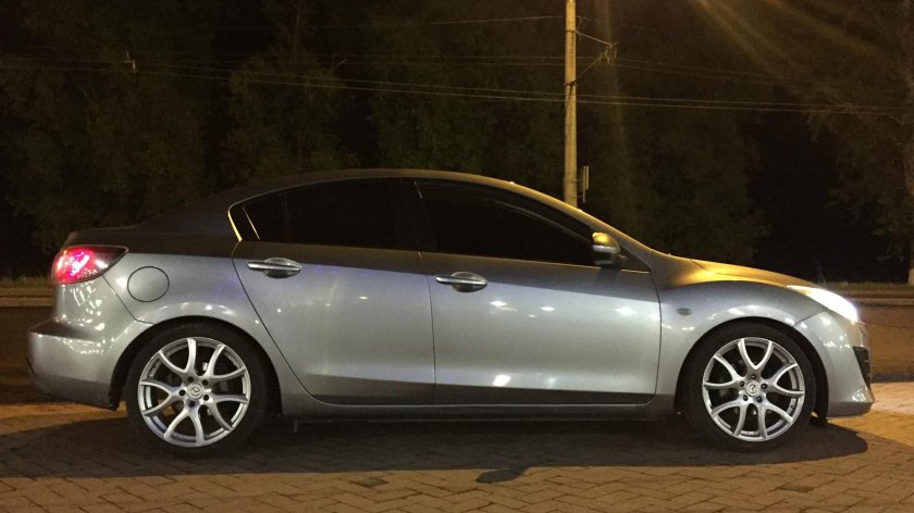 Мазда 3 BL на 17 дисках