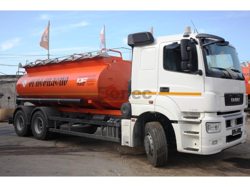 КАМАЗ 65207 топливозаправщик