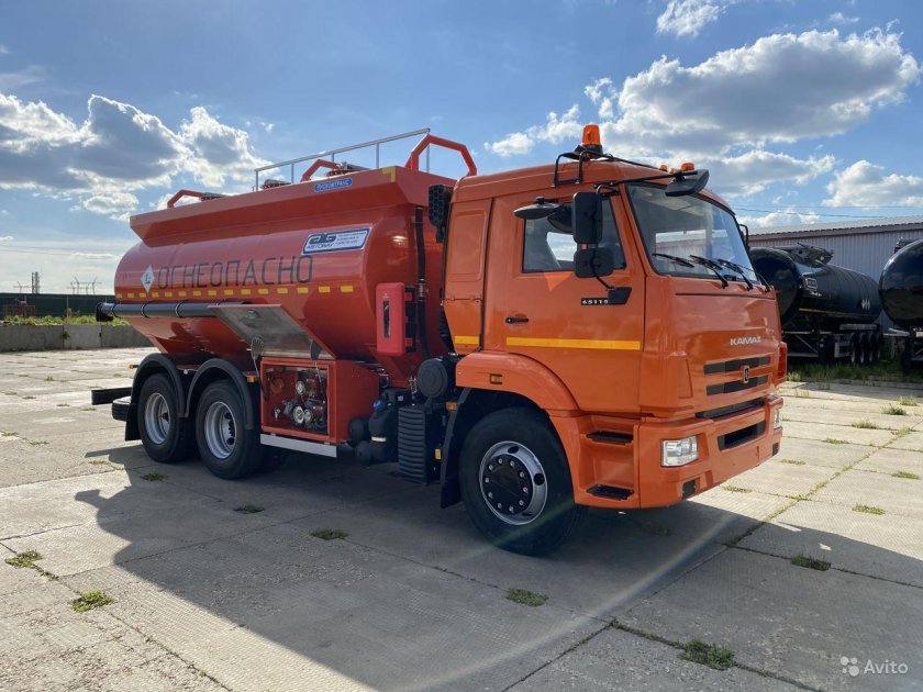КАМАЗ бензовоз 6х4