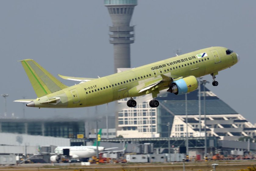 C919 пассажирский самолёт