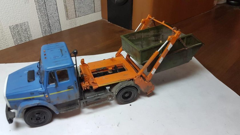 Ко-450 ЗИЛ-4333 AVD models