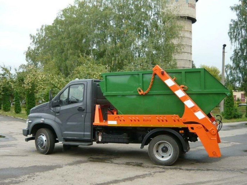 МК-1412-13 на шасси ГАЗ-с41r13 бункеровоз