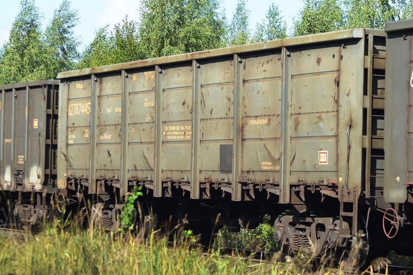 Четырехосный полувагон