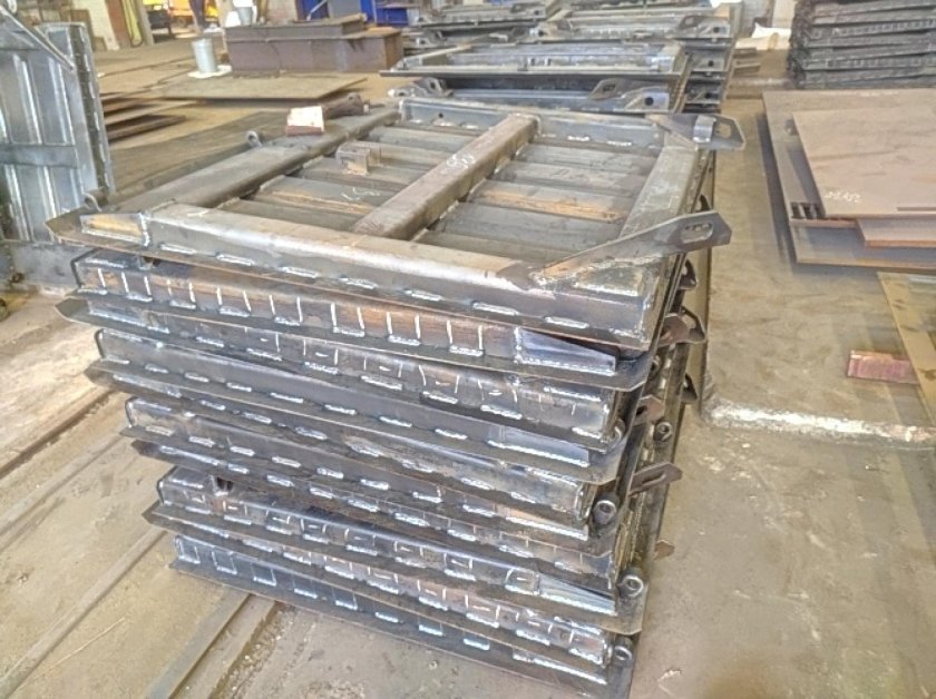 Крышка люка полувагона 119.45.020сб