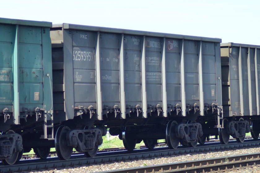 Полувагон УВЗ