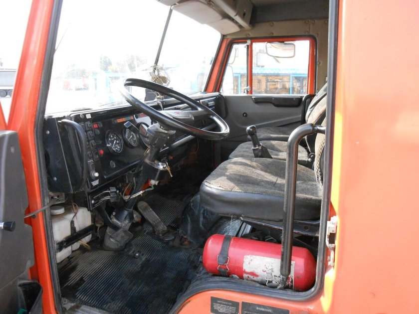 КАМАЗ 43255 салон