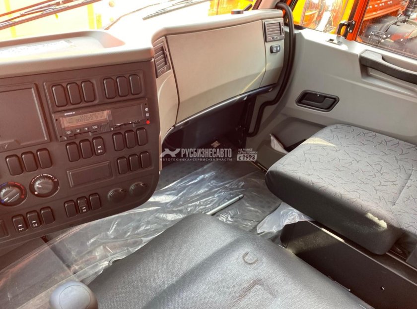 КАМАЗ 6520 2023